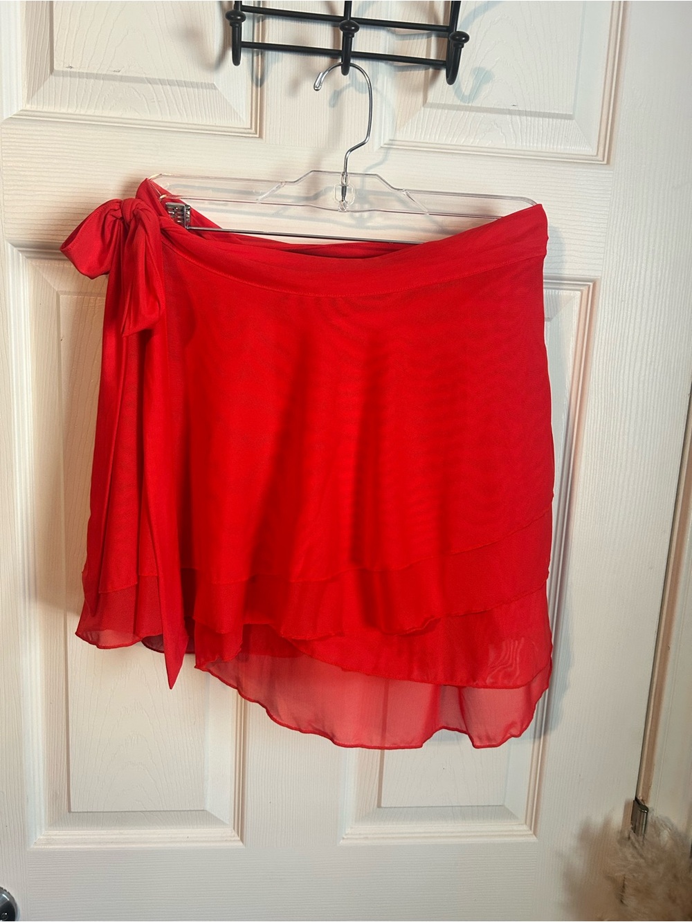 Women’s Red High-Low Layered Tie-Waist Skirt